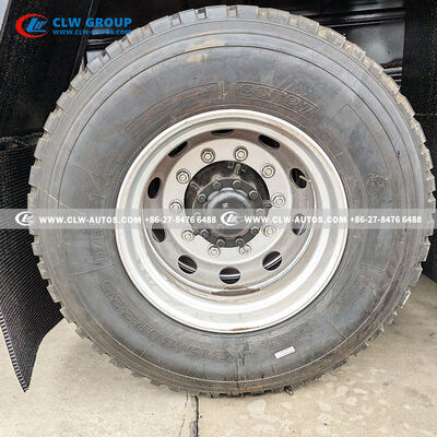 ISUZU 6x4 Sewage Suction Truck with 15-20m³ Tank and Water Cycle Suction Pump for Efficient Waste Management